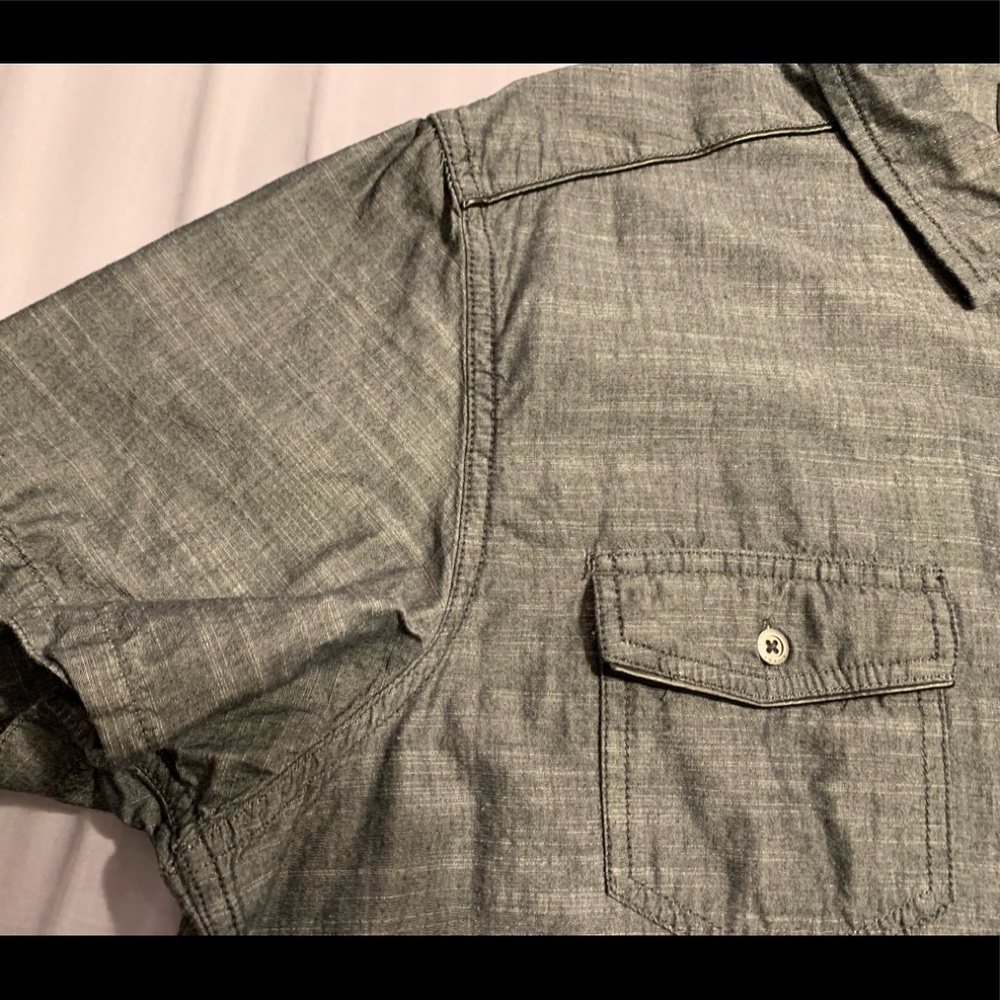 Rock & Republic 100% cotton polo. Size XXL. Like new. No tears/holes.